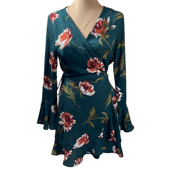 New Pink Lily Dress Remember This Night Evergreen Wrap Fall Floral Size M Medium - Picture 1 of 8